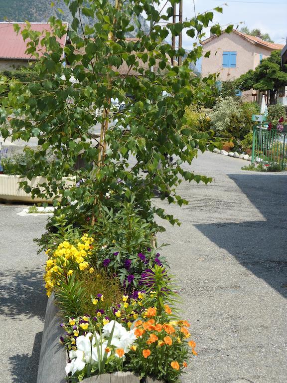 Bed and Breakfast Halte Dodo Tallard Exterior foto